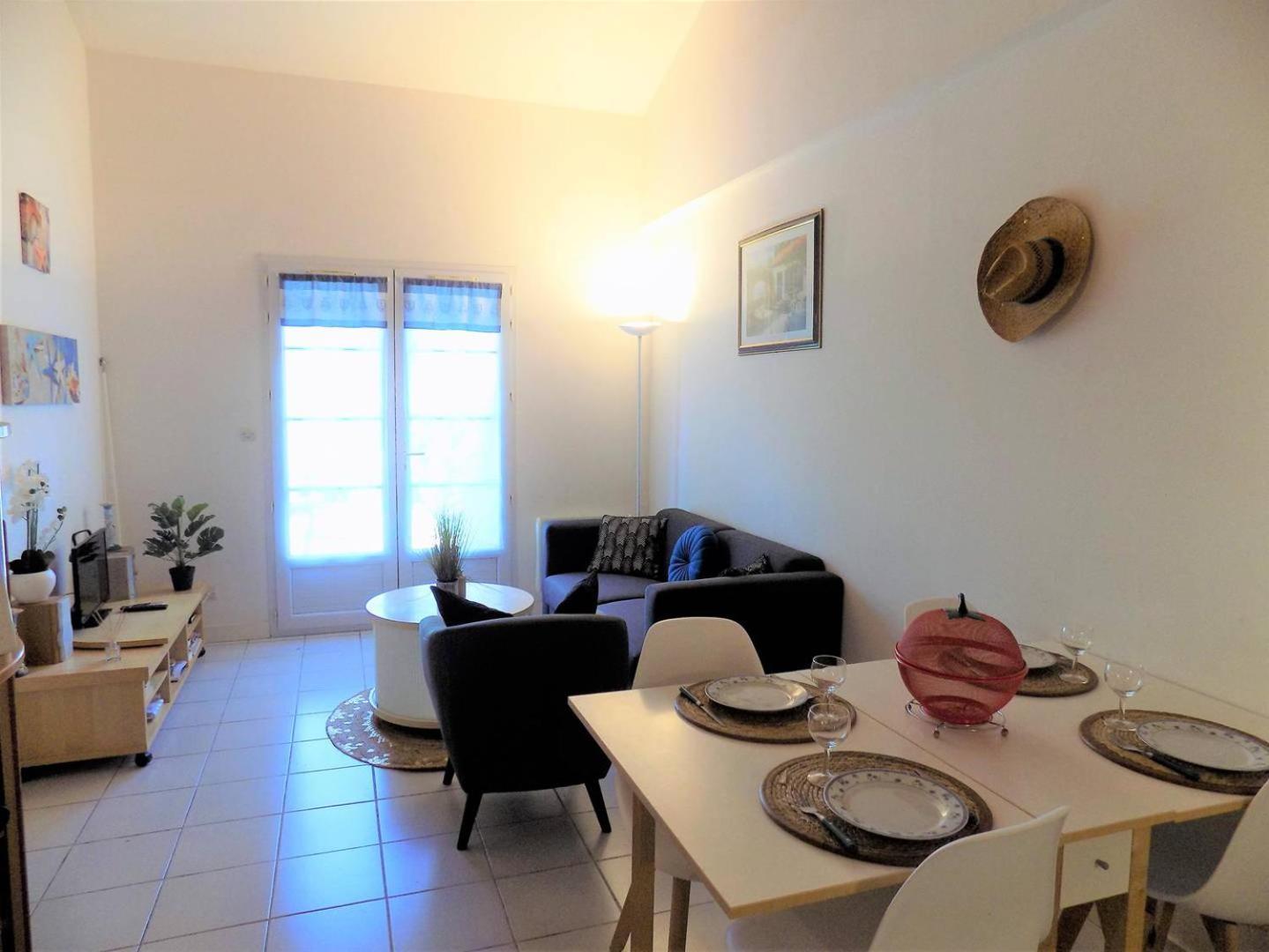 Meschers Sur Gironde - Maisonnette De Vacances - Terrasse - Proche Plage Exterior photo